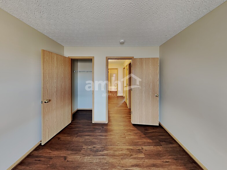 Building Photo - 3184 Legion Ln