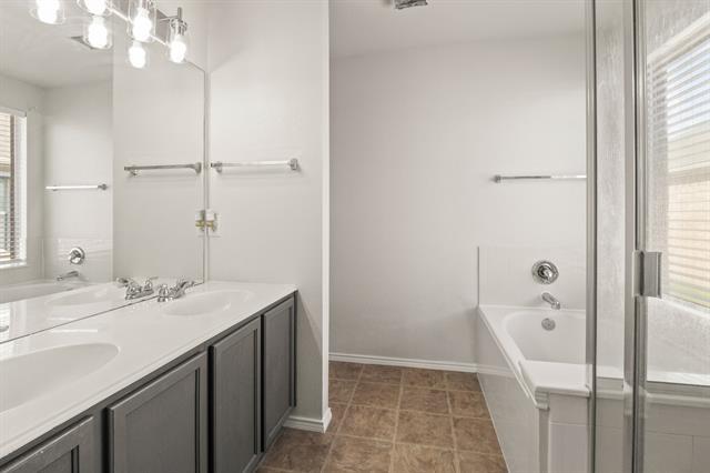 Building Photo - 8925 Yosemite Trail