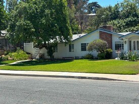 Building Photo - 2950 Berkeley Rd