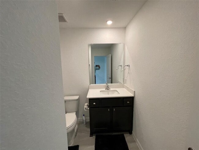 Building Photo - 1228 Brasano Pl