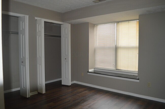 Building Photo - 2744 Greystone Dr