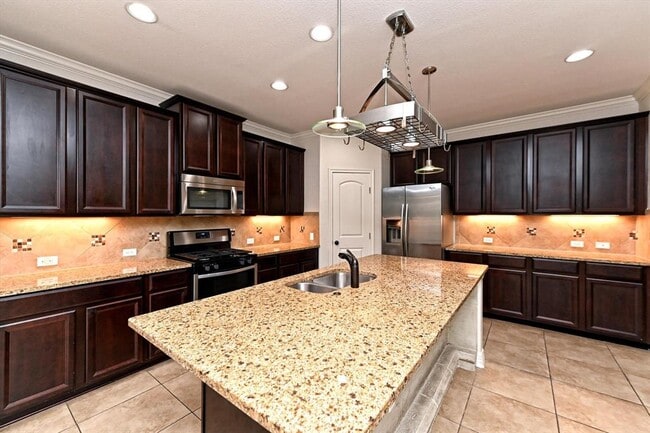 Building Photo - 12124 Terraza Cir