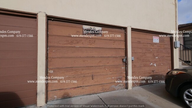 Building Photo - 939 Hoover Ave