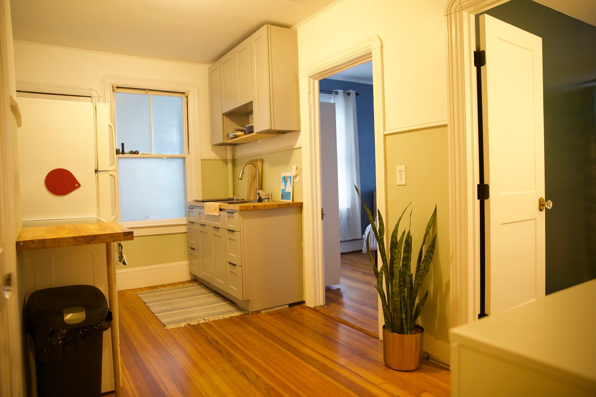 Building Photo - 4 Newport Ave