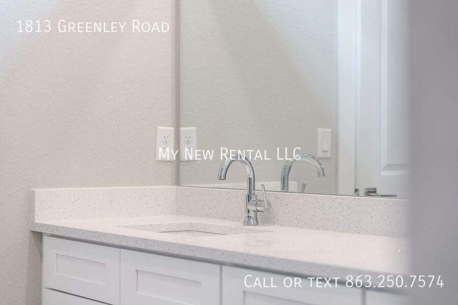 Building Photo - 1813 Greenley Rd