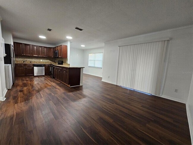 Building Photo - 2408 Barley Club Ct