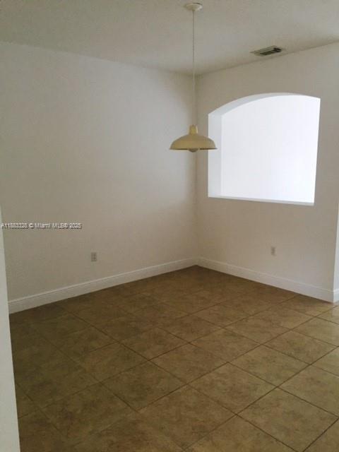 Building Photo - 7912 NW 107 Ct