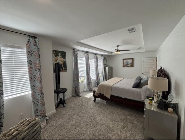 Building Photo - 58 Sandhill Ct