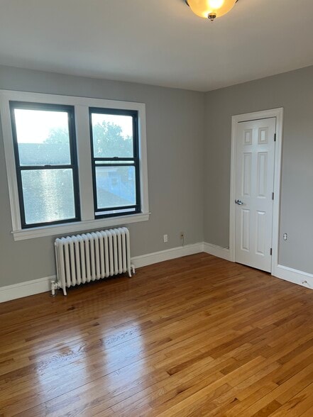 Bedroom #3 2 of 2 - 4 Price Blvd