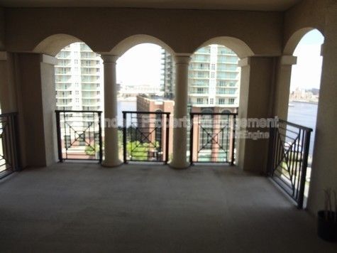 Building Photo - 1478 Riverplace Blvd
