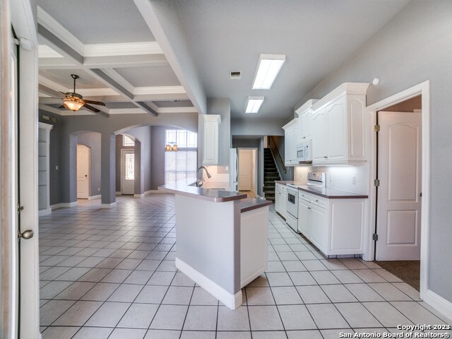 Building Photo - 2032 N Ranch Estates Blvd