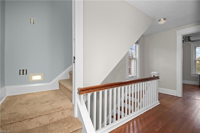 Building Photo - 4600 Colonial Ave