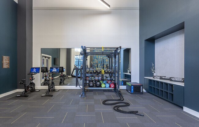 Building Photo - Massive Move-In Perks: 6 Weeks Free + $1,0...