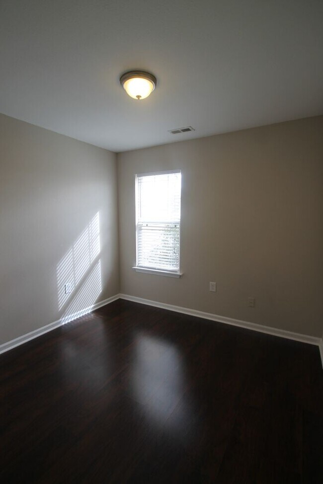 Building Photo - 1439 Jasper Ridge Dr