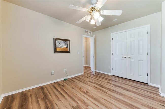 Building Photo - 14101 Saw Mill Rd