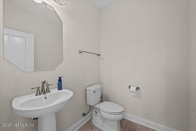 Building Photo - 2904 Marmaris Dr
