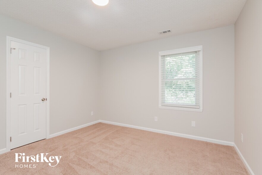 Building Photo - 13906 Loch Loyal Dr
