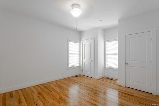 Building Photo - 408 N Robinson St