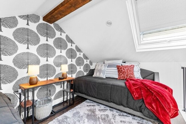 Building Photo - 192 Breakspear Ln