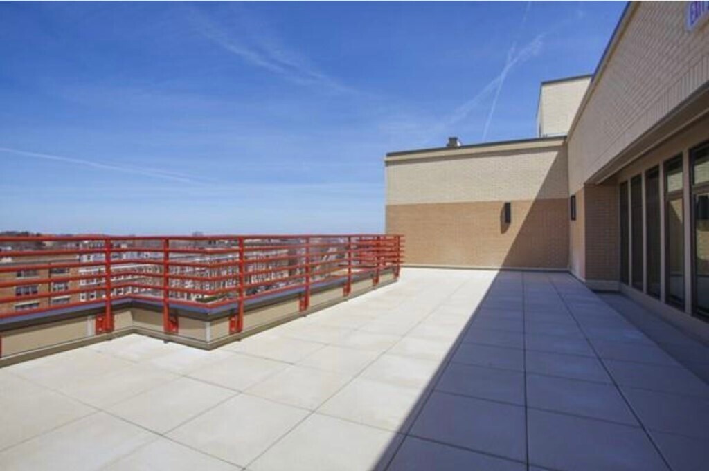 Building Photo - 1650 Commonwealth Ave