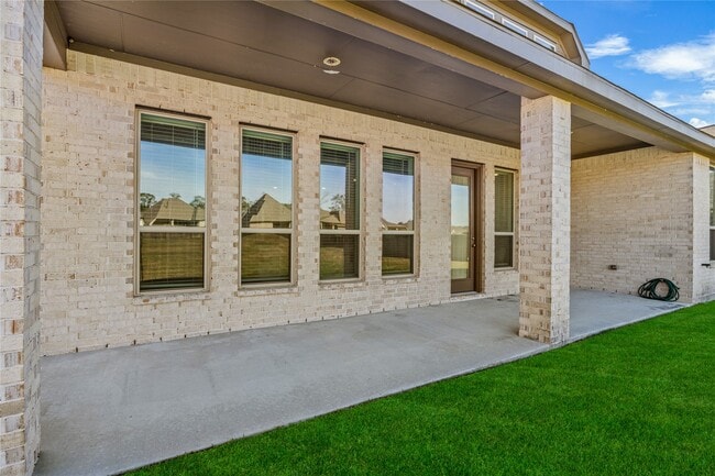 Building Photo - 23563 Red Juniper Ln