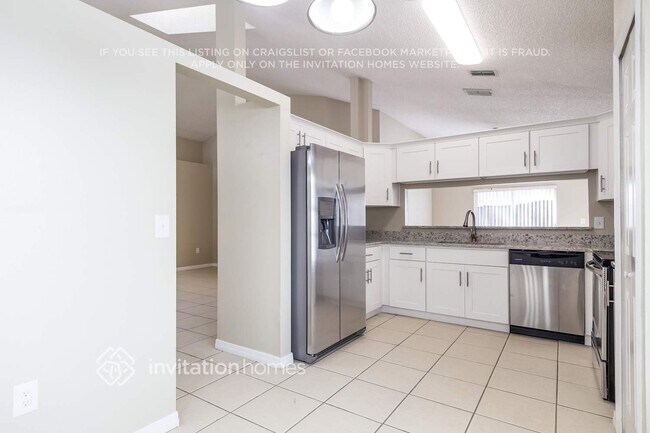 Building Photo - 2848 Crofton Way