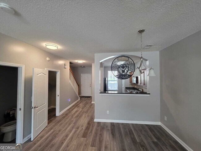 Building Photo - 1722 Bayrose Cir