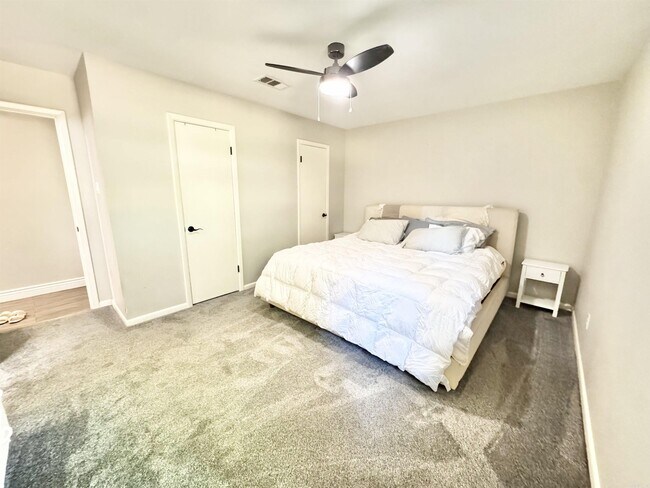 Building Photo - 8501 Merriwood Ct