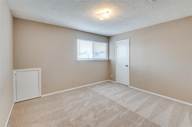 Building Photo - 2440 Briarcliff Dr