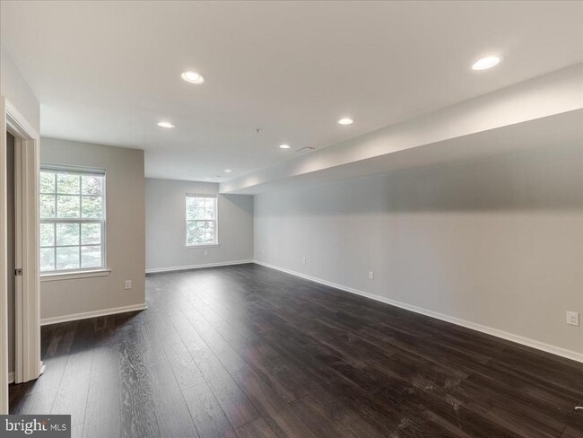 Building Photo - 2305 Maci's Cir
