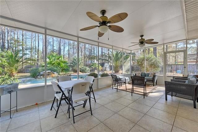 Building Photo - 70350 Petit Rd