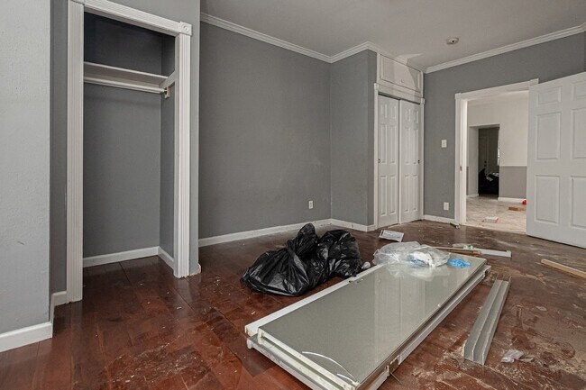Building Photo - 737 Summer Ave