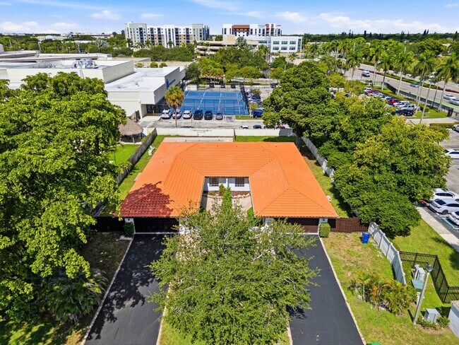 Building Photo - 3310 NW 90th Ave