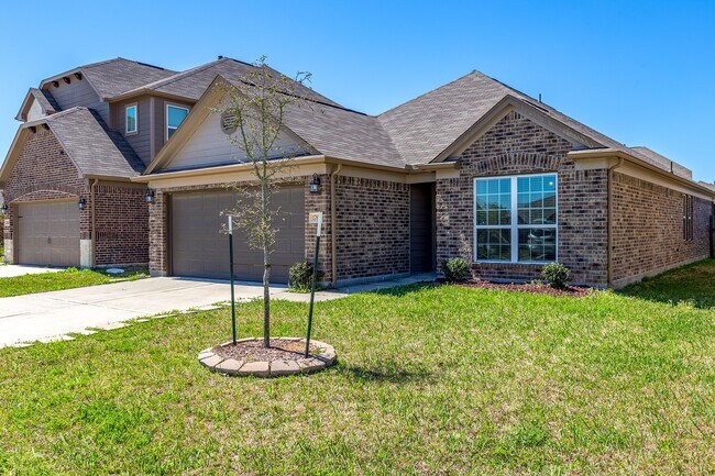 Building Photo - 17811 Wooded Bend Path