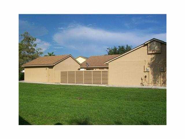 Building Photo - 13717 Yarmouth Dr