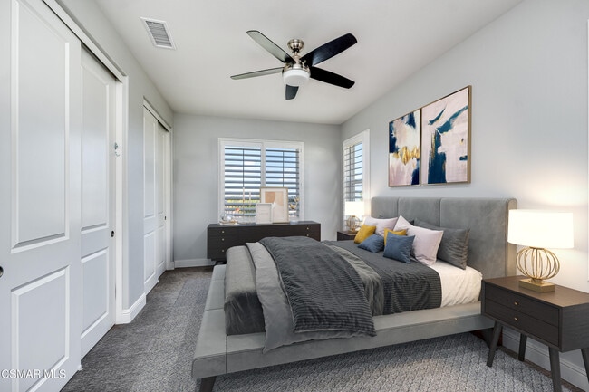 Building Photo - 7377 Woods Ct