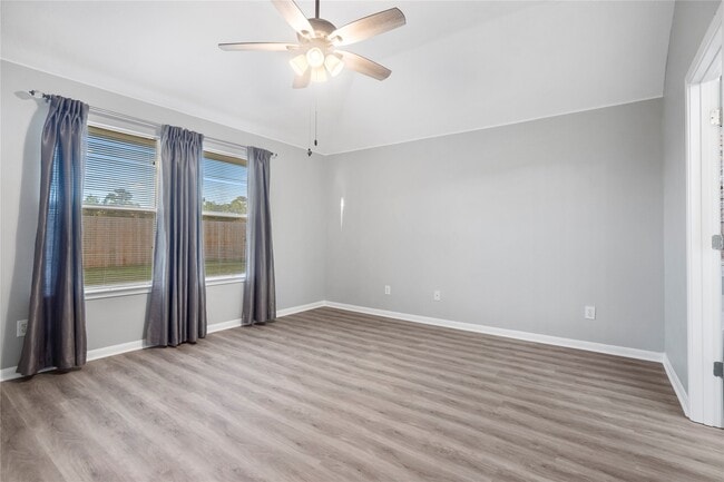 Building Photo - 2210 Melanie Park Dr