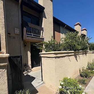 Building Photo - 9625 Sylmar Ave