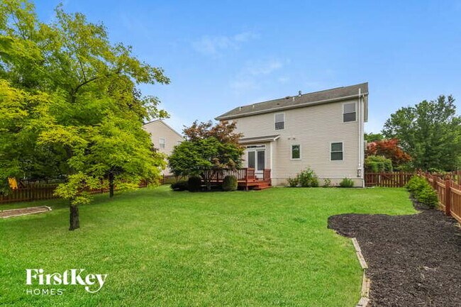 Building Photo - 35 Arbor Hills Dr