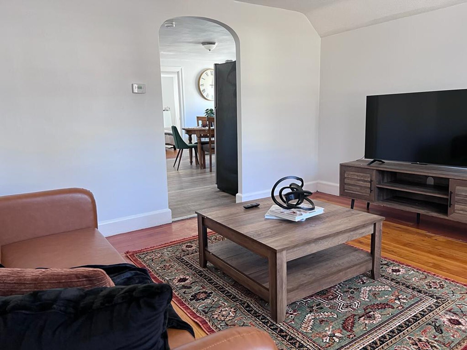 Building Photo - 665 Mendon Rd