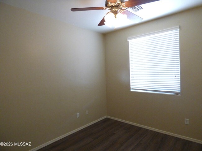 Building Photo - 14377 N Bannerstone Ct