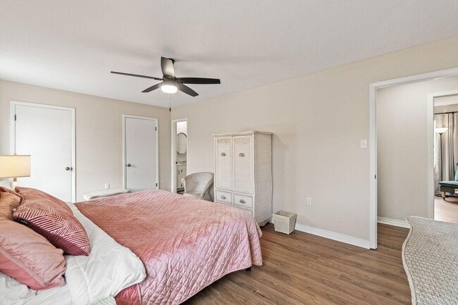 Building Photo - 129 Brookwood Ln