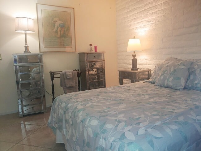 Building Photo - 69940 Los Cocos Ct