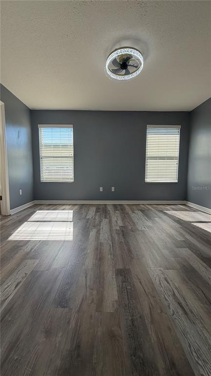 Building Photo - 1941 Brancaster Cir