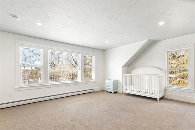 Building Photo - 110 Clamshell Cove Rd