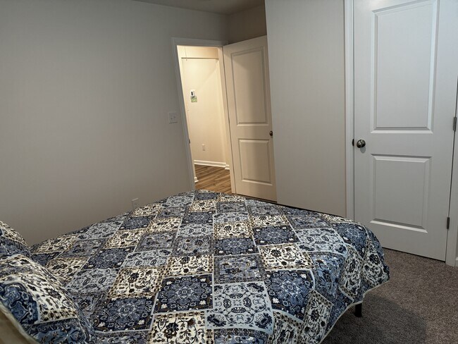 Building Photo - 230 Pedric Dr