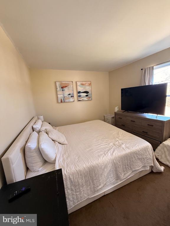 Building Photo - 335 Myrtle Ave