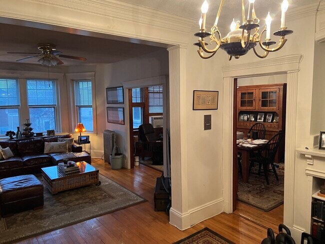 Building Photo - 34 Kilsyth Rd