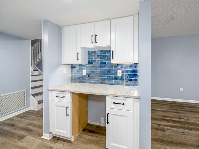 Building Photo - 6304 Grand Bahama Cir