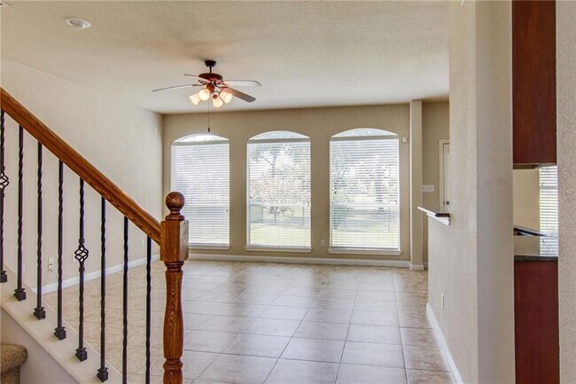 Building Photo - 703 Wood Mesa Ct